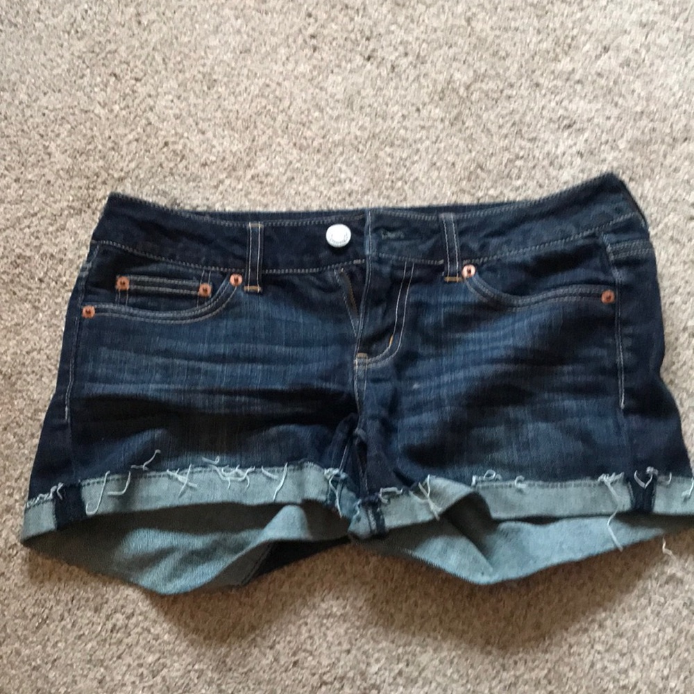 AMERICAN EAGLE Jean Shorts Size 4